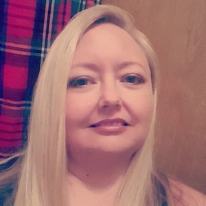 Meet your Posher, Michele